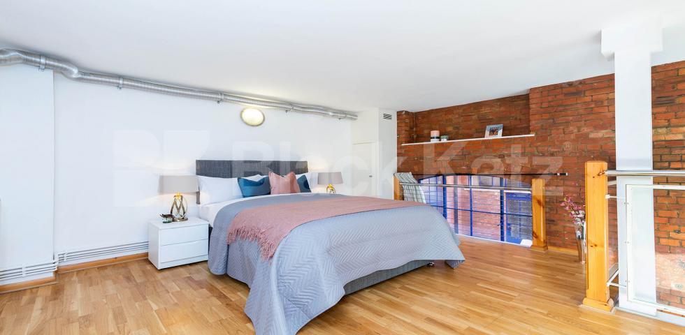 			1 Bedroom, 1 bath, 1 reception Maisonette			 Dove Road, CANONBURY-ISLINGTON